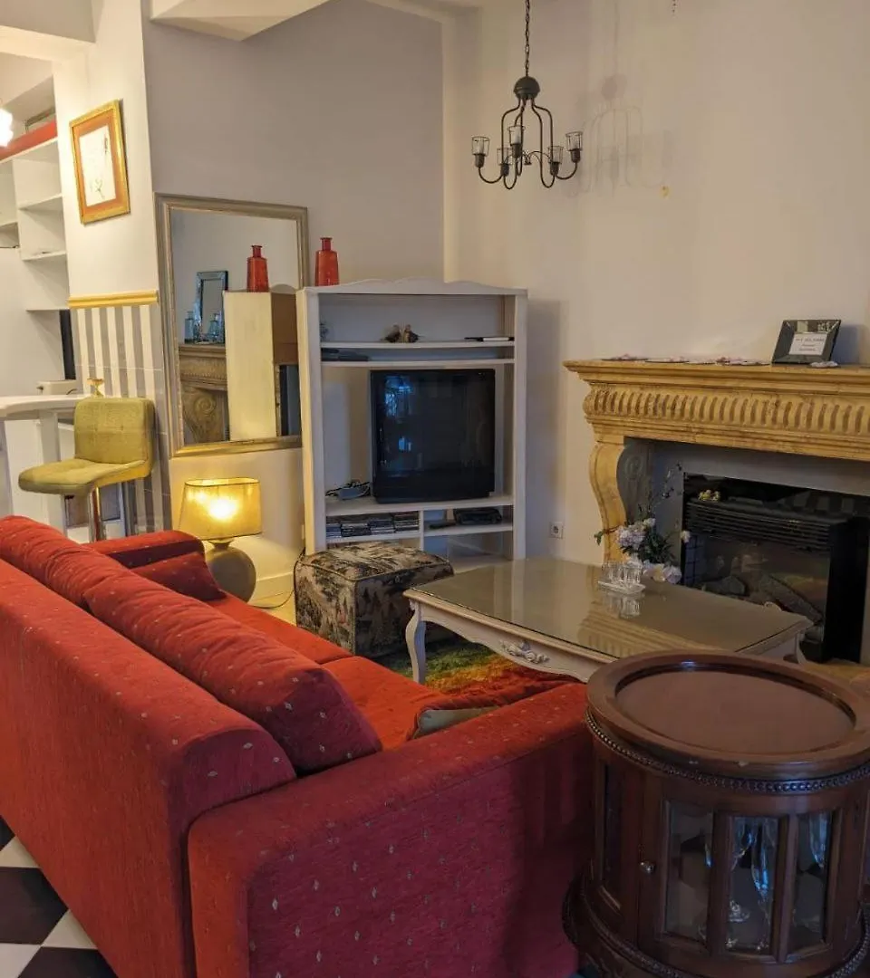 Central Luxury Apartment Tbilisi